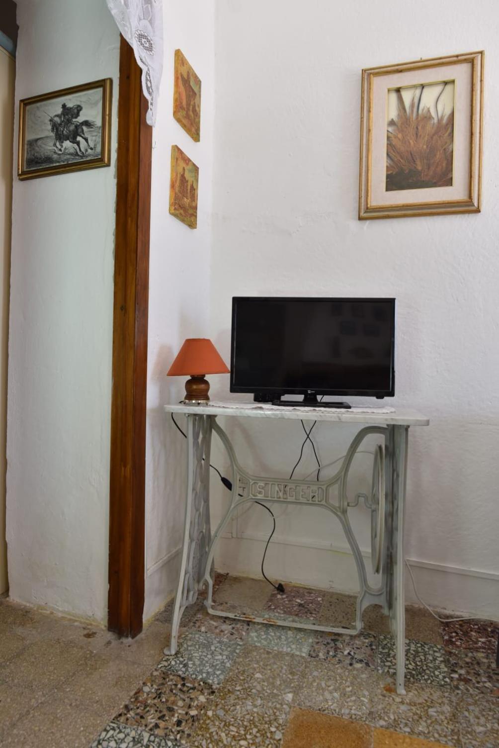 Su Cuile Historical Country House With Barbecue Martis Exterior foto